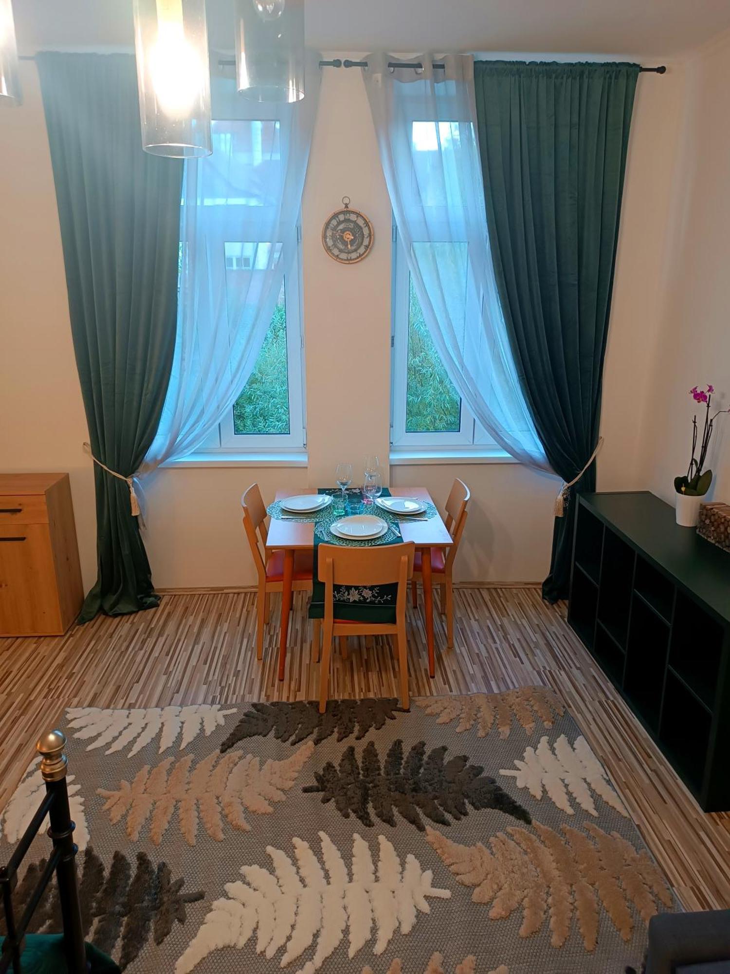 Family Apartments Center Of Muerzzuschlag Εξωτερικό φωτογραφία